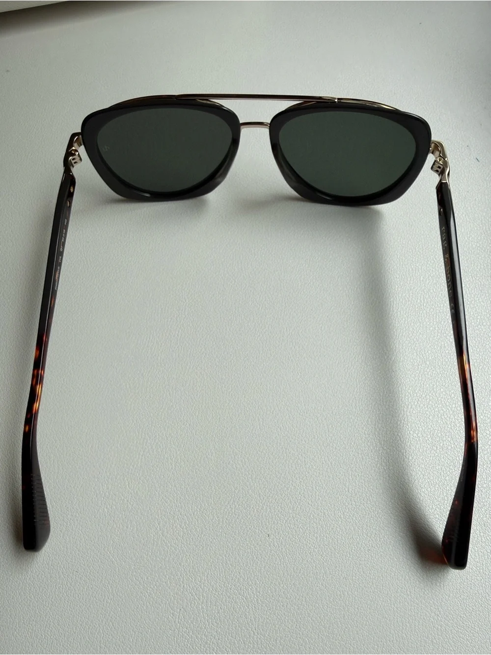 rag & bone classic square